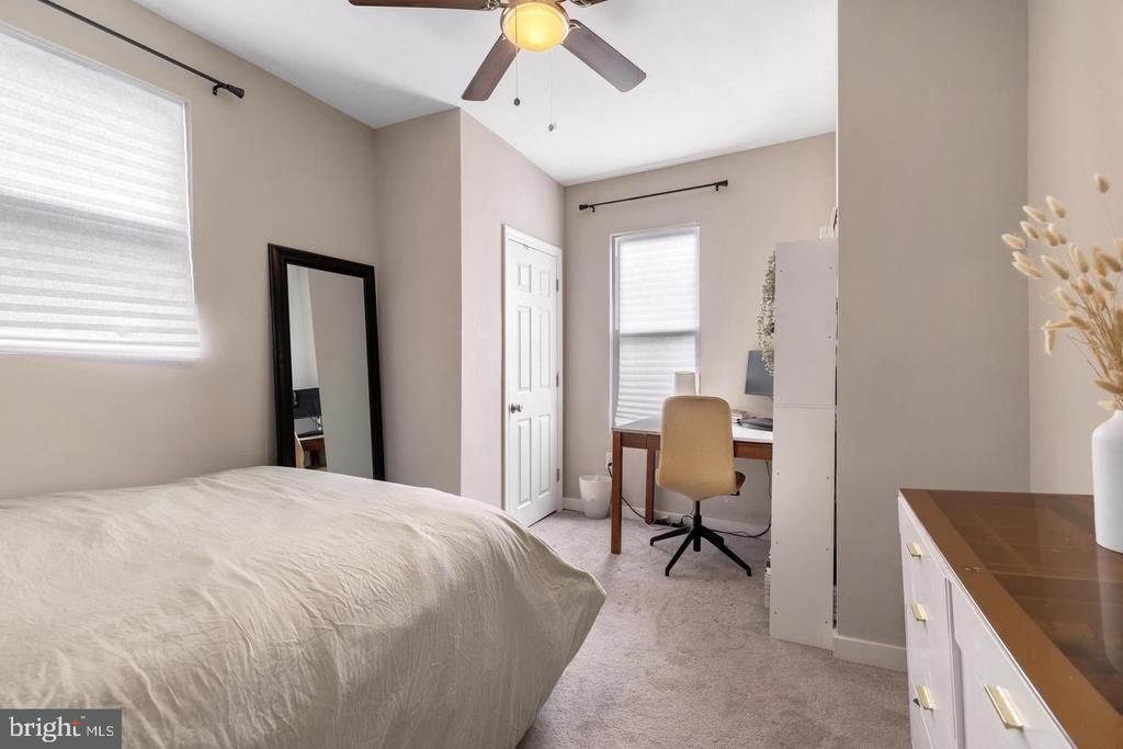 1741 GEORGES LANE