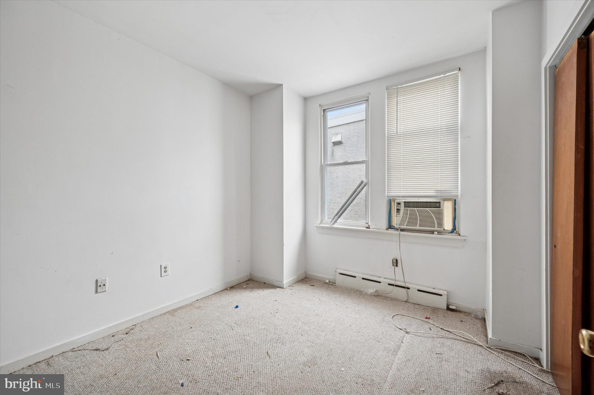 37 S 60TH STREET