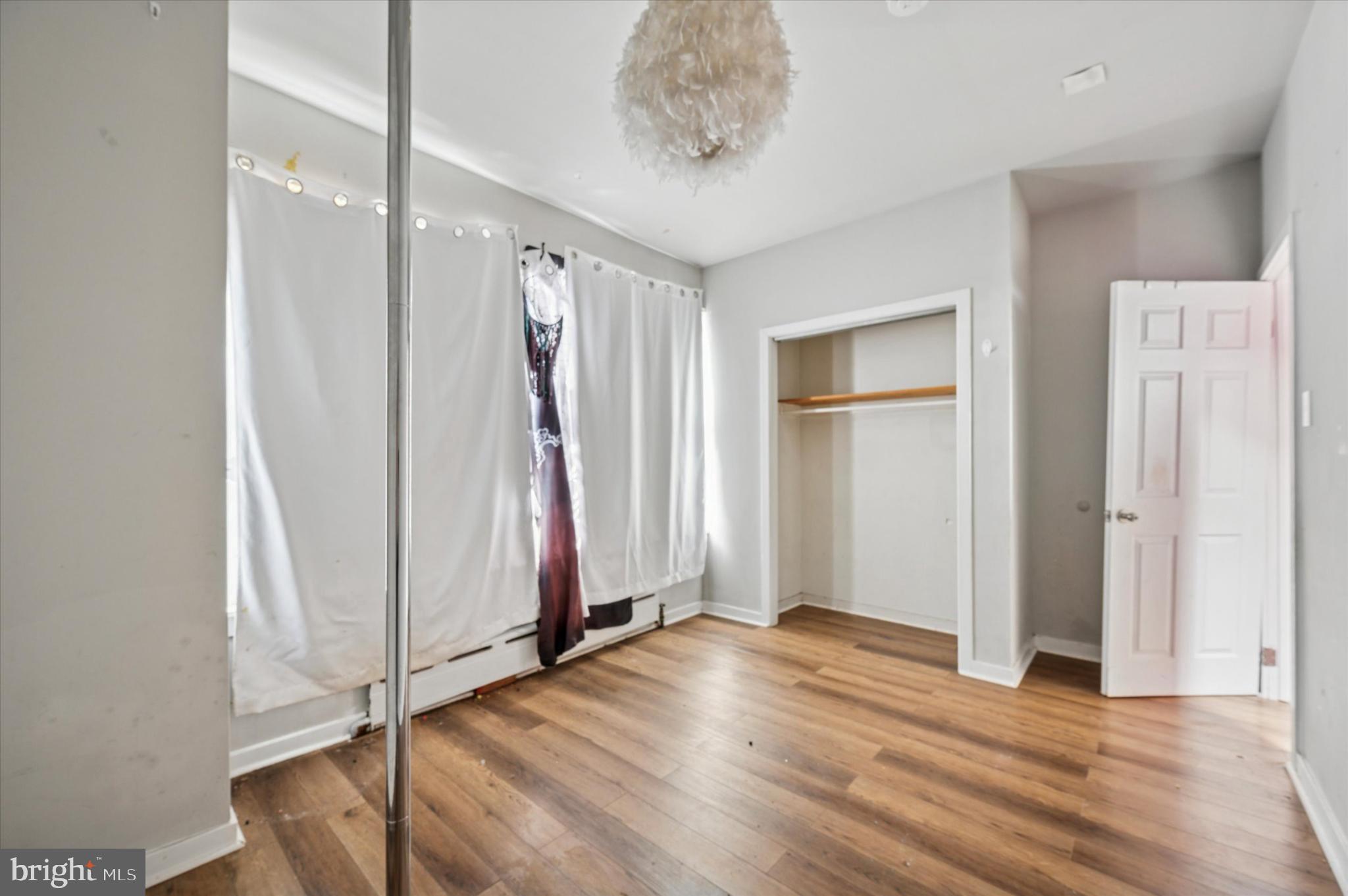 37 S 60TH STREET