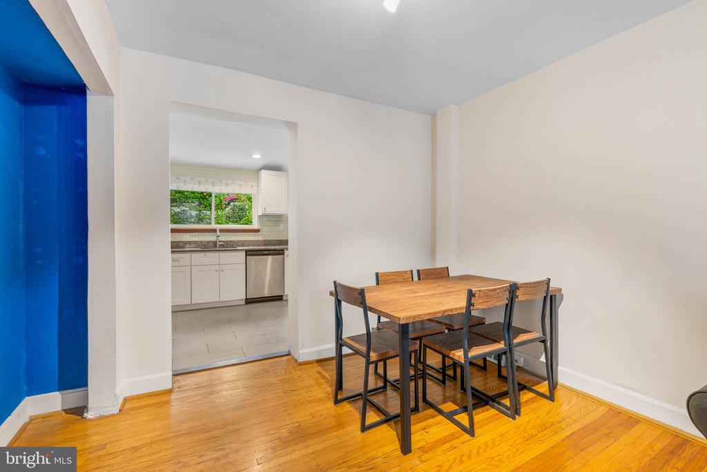 215 GERRITT STREET