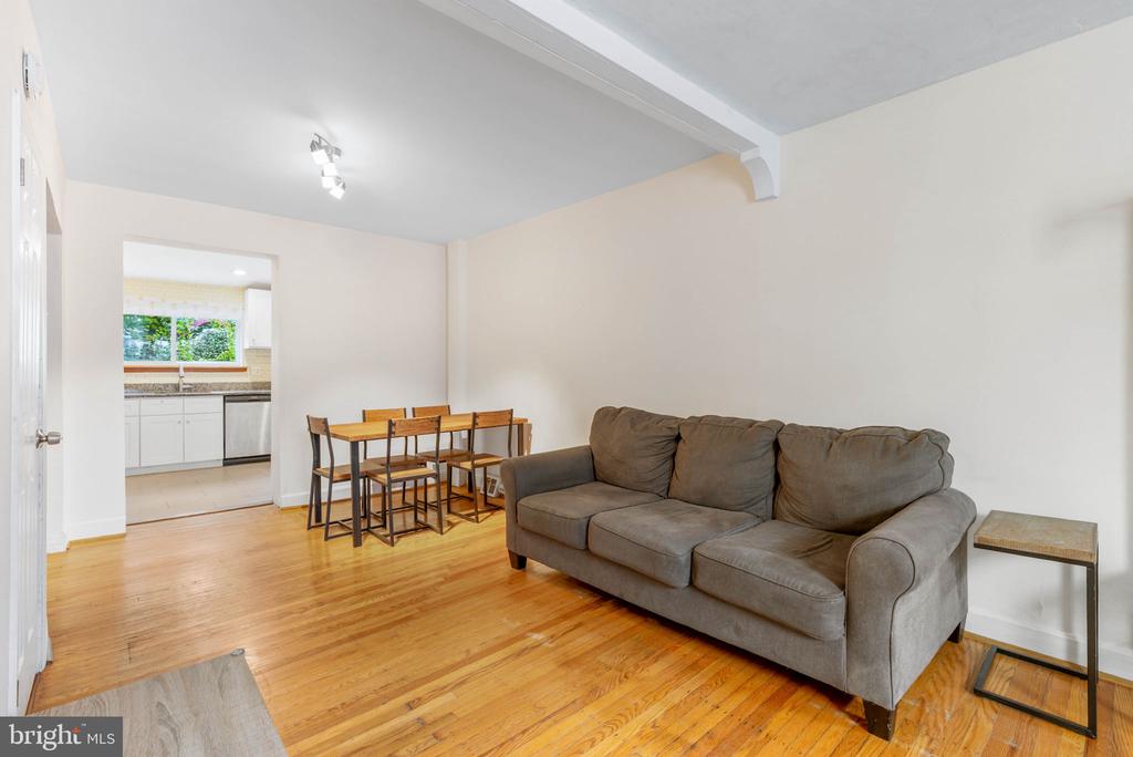 215 GERRITT STREET