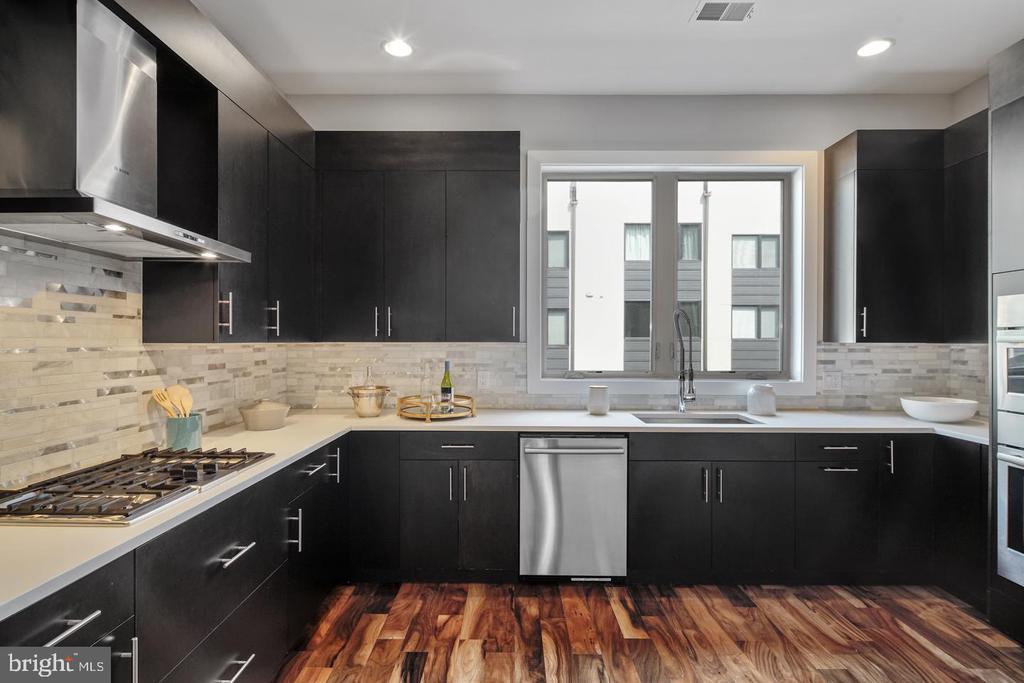 117 QUARRY STREET 9