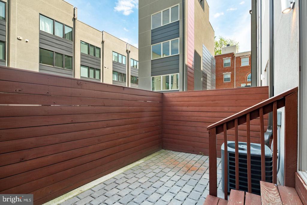 117 QUARRY STREET 9