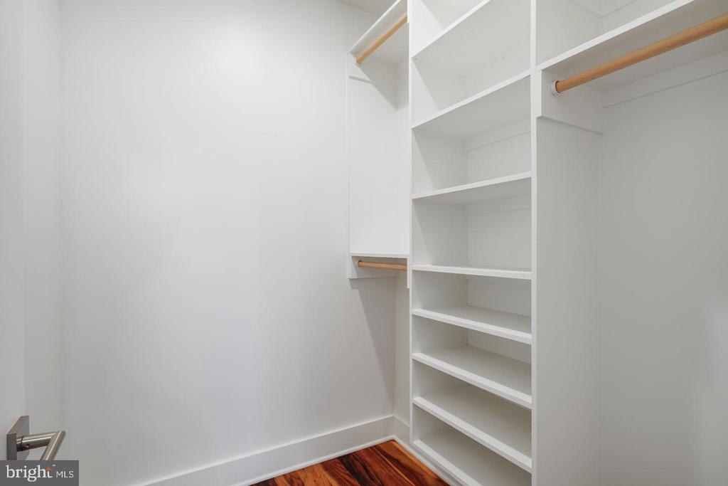 117 QUARRY STREET 9