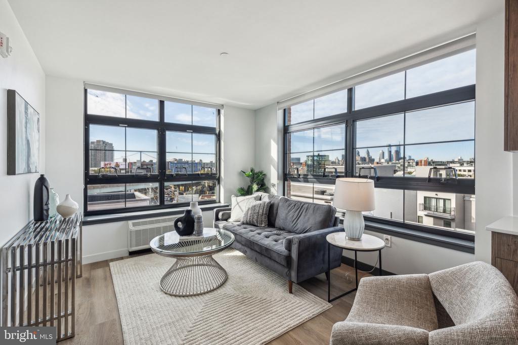 1122 FRANKFORD AVENUE 207