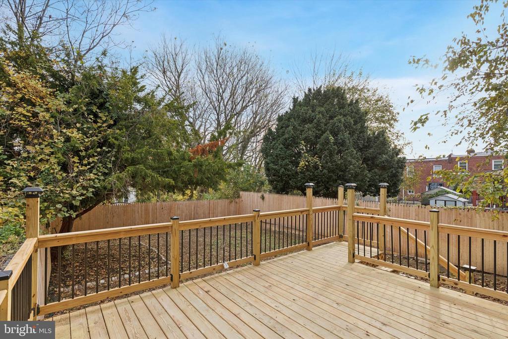 7313 LIMEKILN PIKE