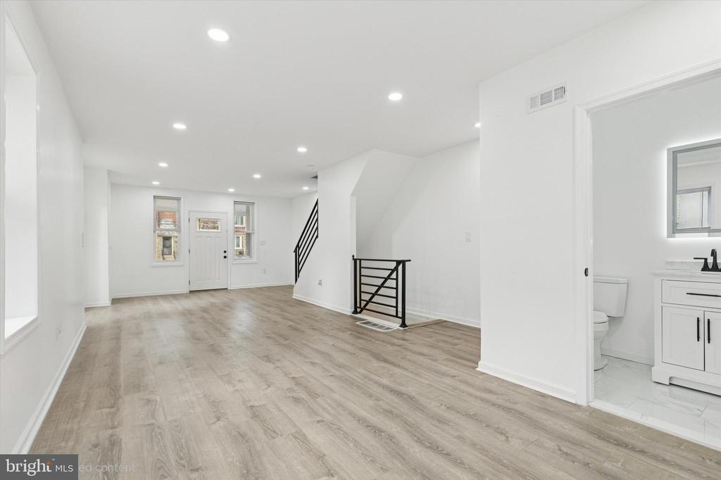 7313 LIMEKILN PIKE