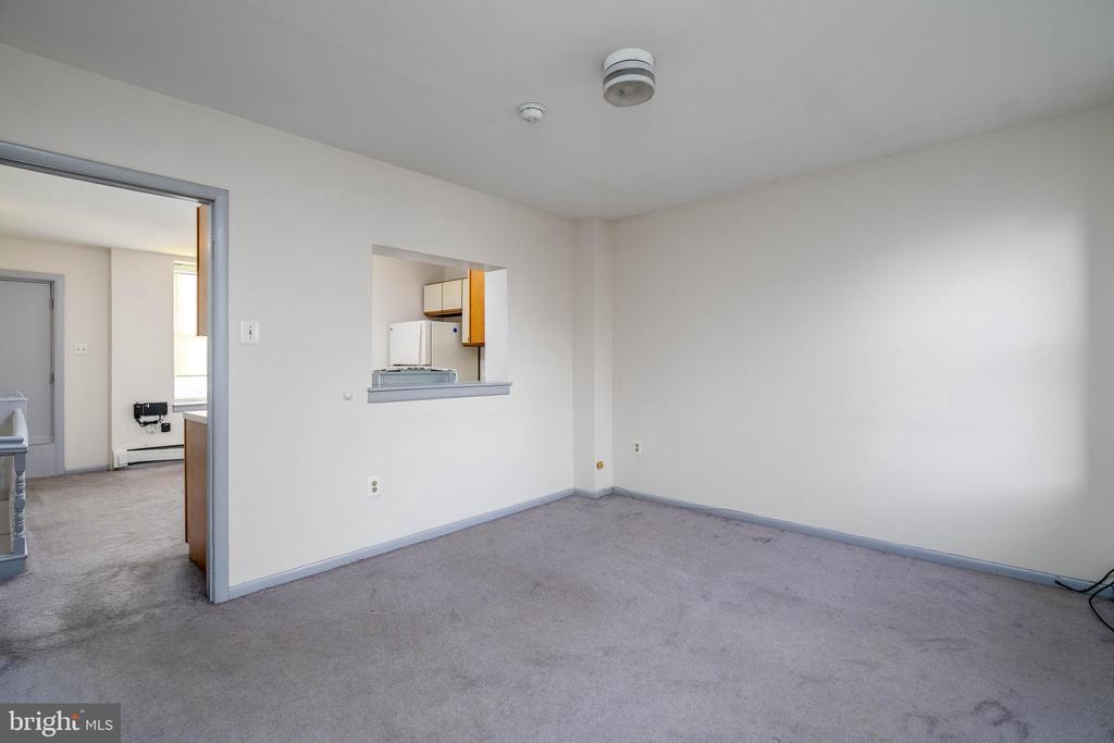 1632 S 4TH STREET 3