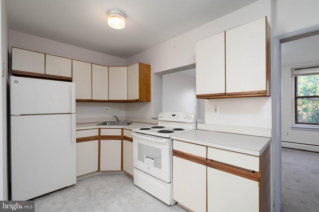 1632 S 4TH STREET 3