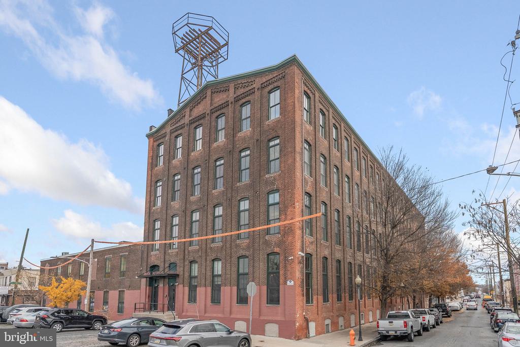 2551 TRENTON AVENUE 305