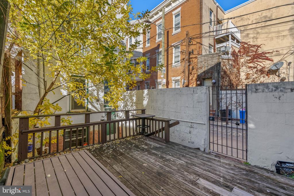 787 S 3RD STREET 1R