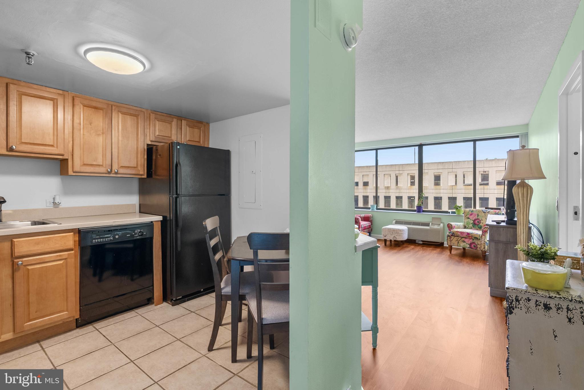 2001 HAMILTON STREET 507