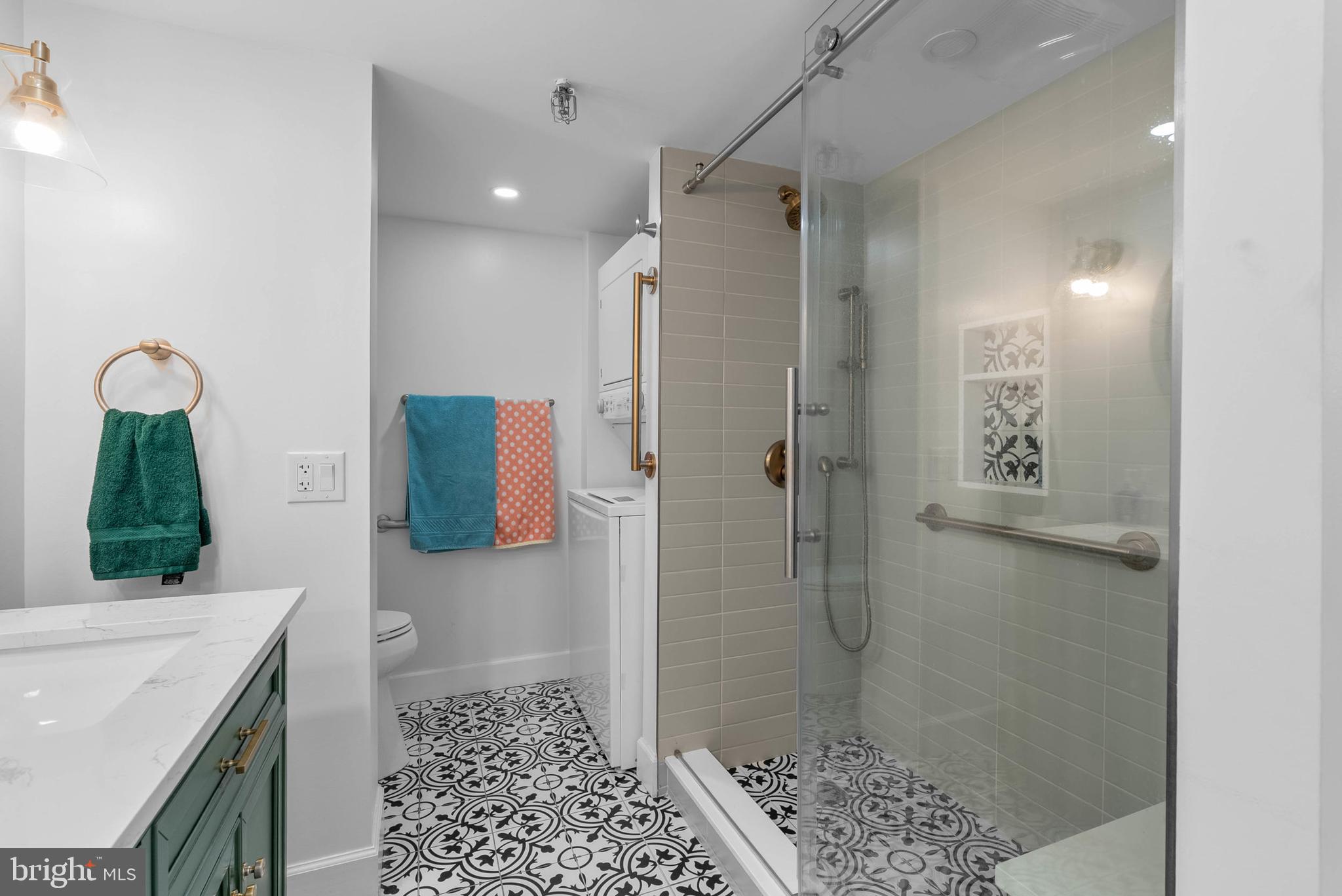 2001 HAMILTON STREET 507