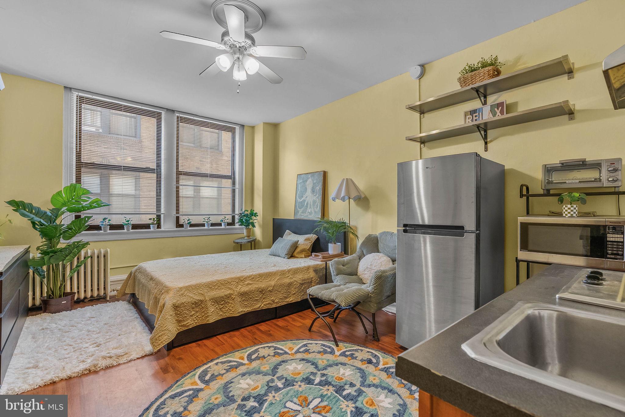 1324 LOCUST STREET 703