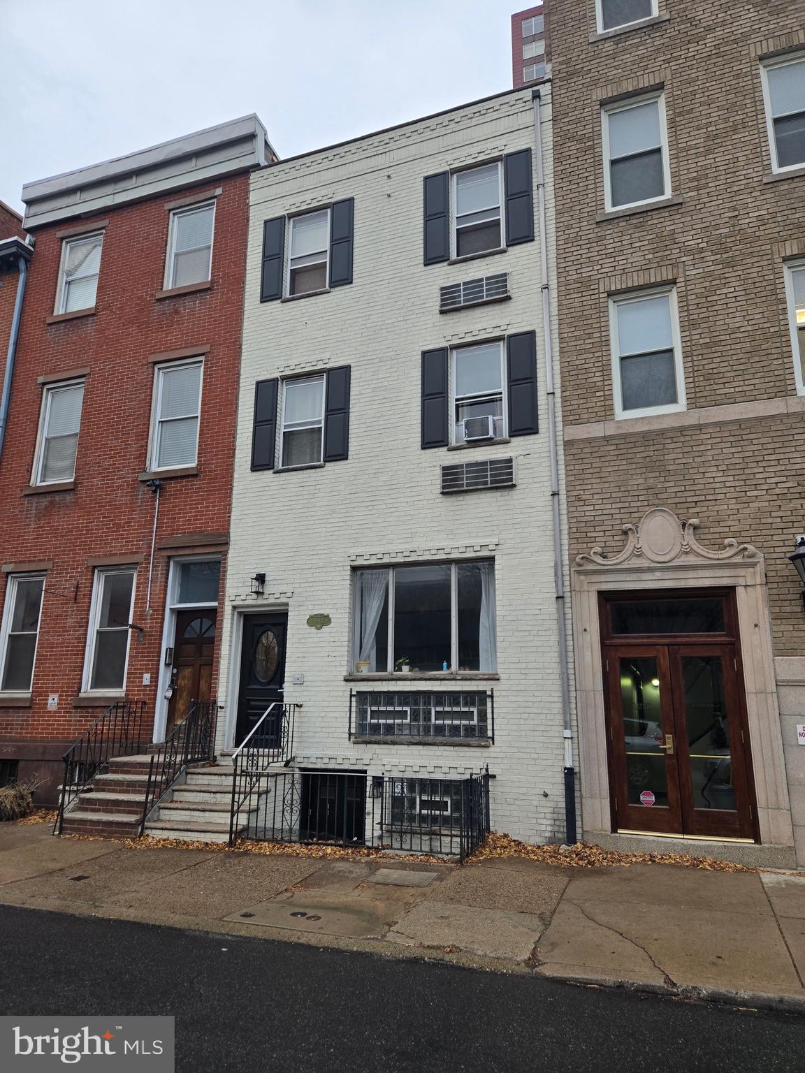 1413 LOMBARD STREET 2R