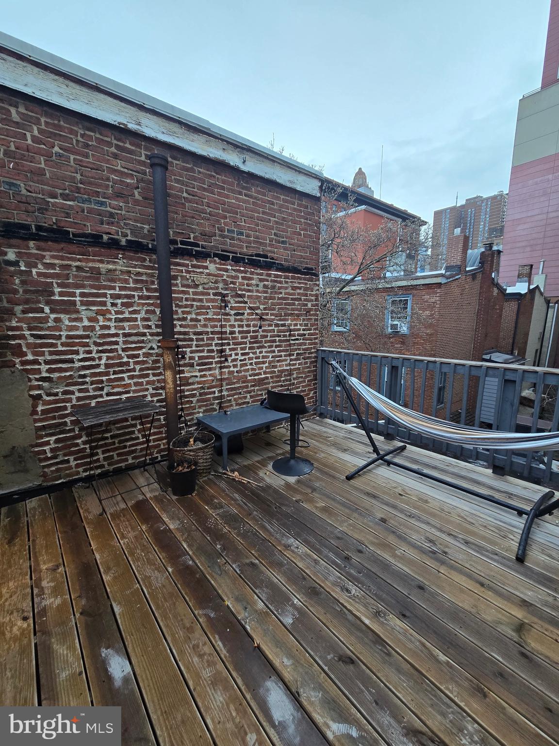 1413 LOMBARD STREET 2R
