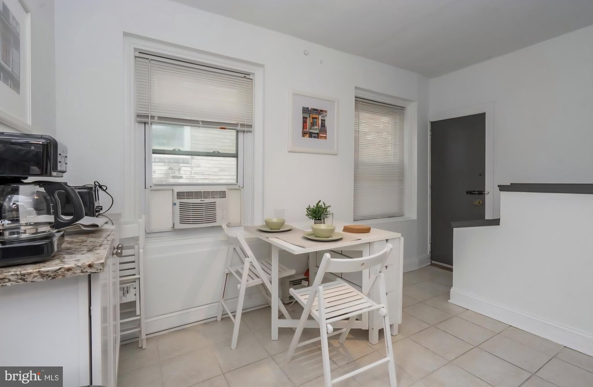 1413 LOMBARD STREET 2R