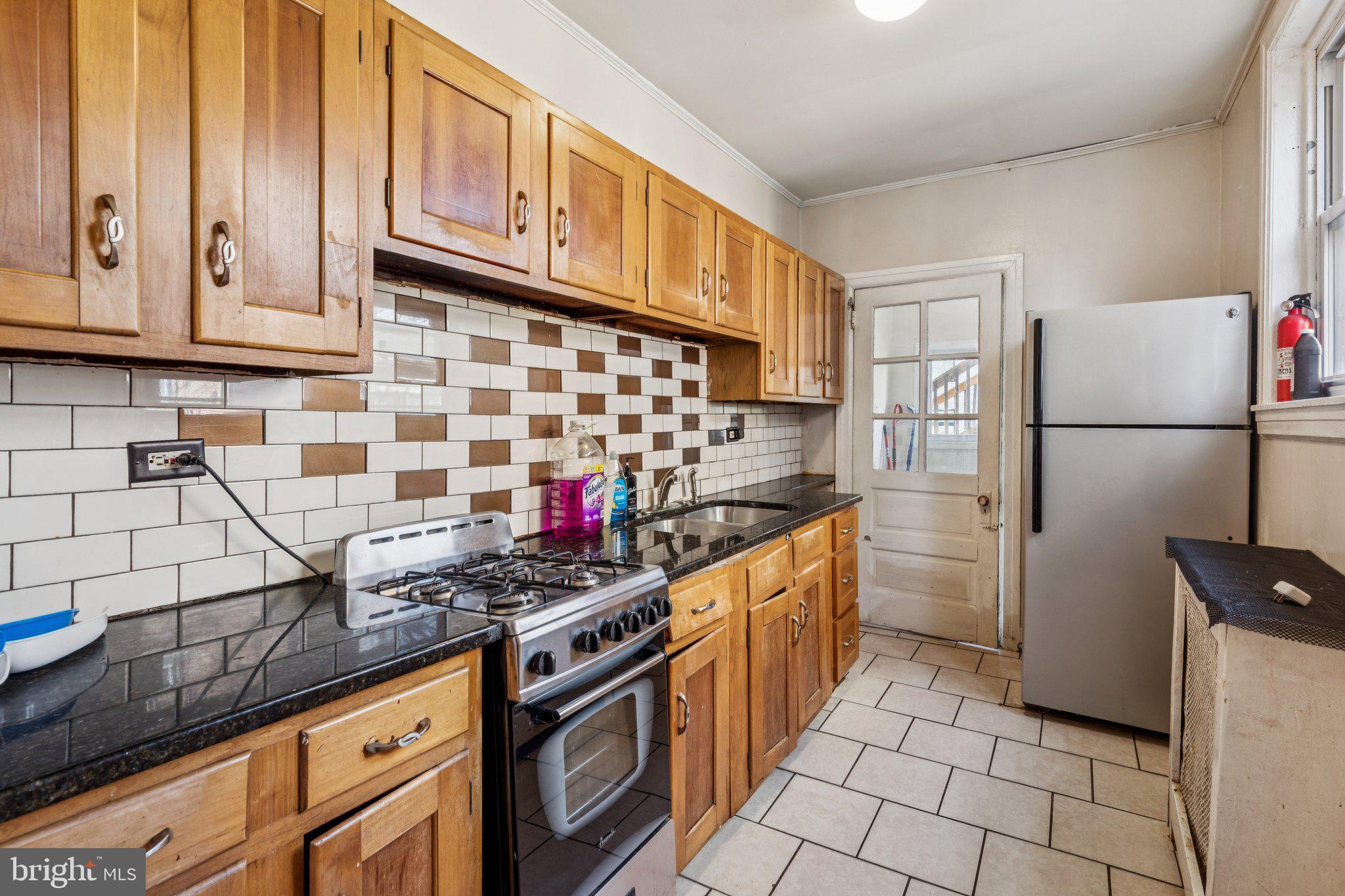 1018 S 49TH STREET