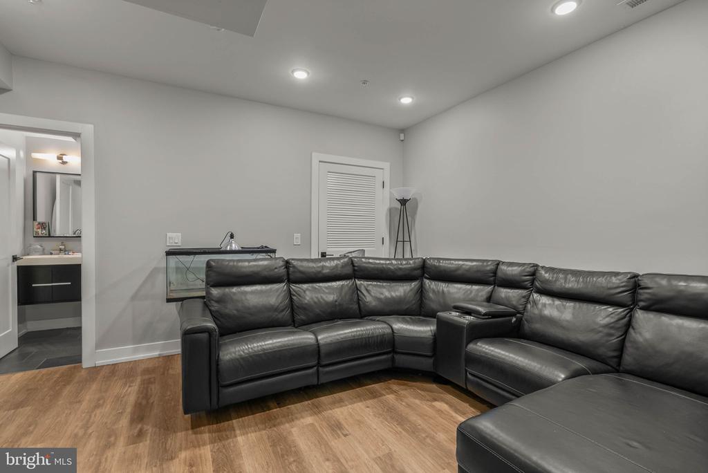 1517 N 27TH STREET