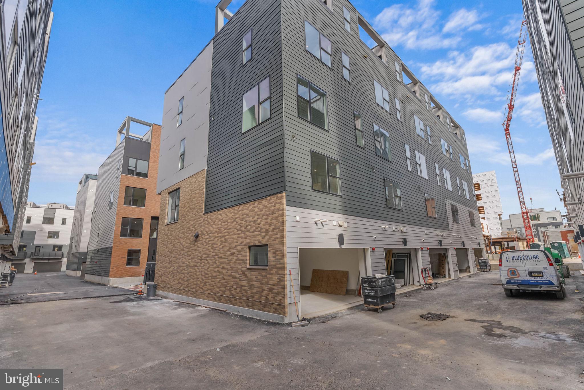 635 7TH STREET N G3A