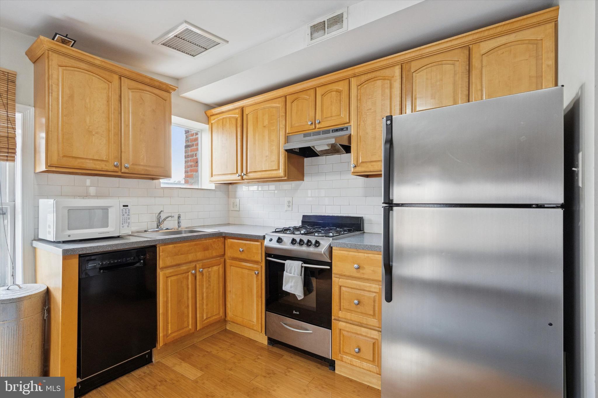 2019 SPRING GARDEN STREET 3R