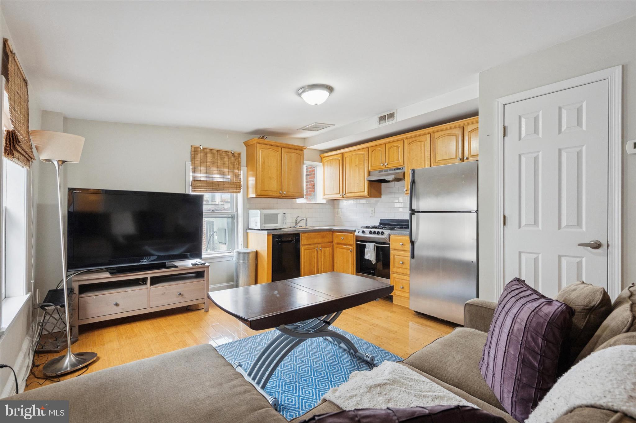2019 SPRING GARDEN STREET 3R