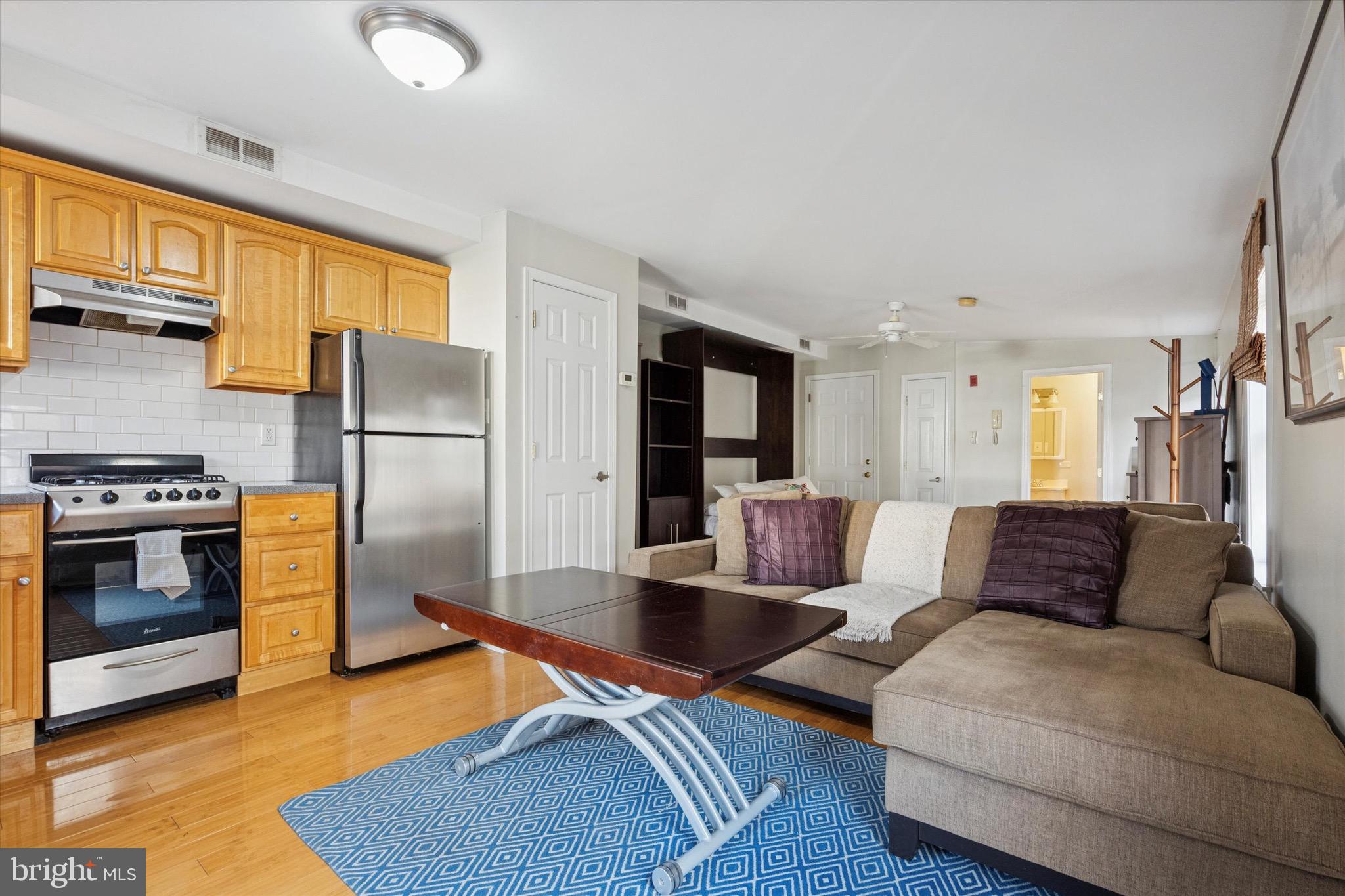 2019 SPRING GARDEN STREET 3R