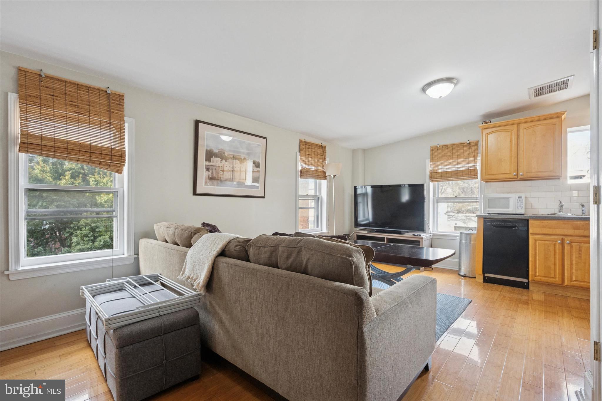 2019 SPRING GARDEN STREET 3R