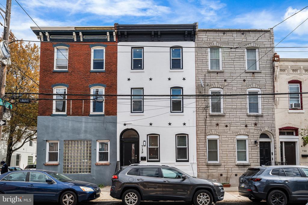 719 S 19TH STREET