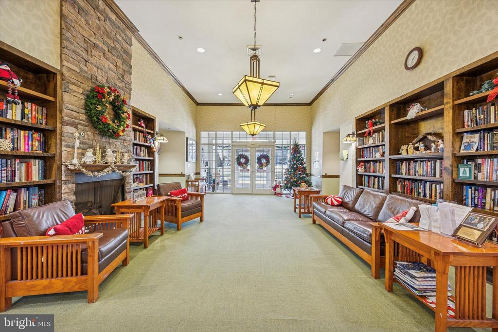 300 TYLER COURT 431