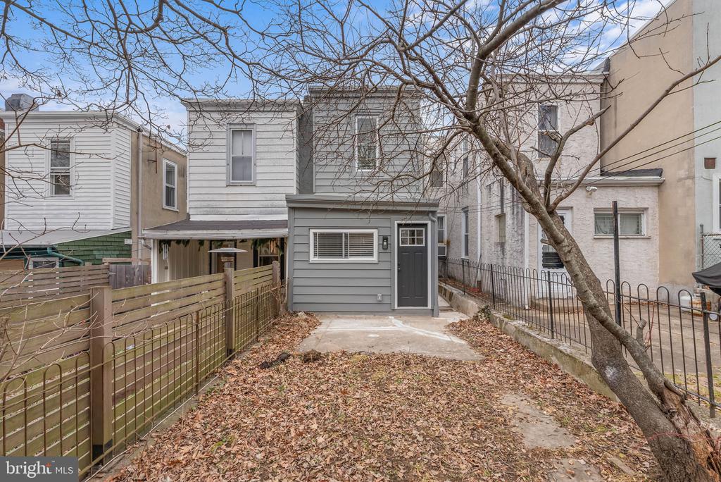 3538 NEW QUEEN STREET