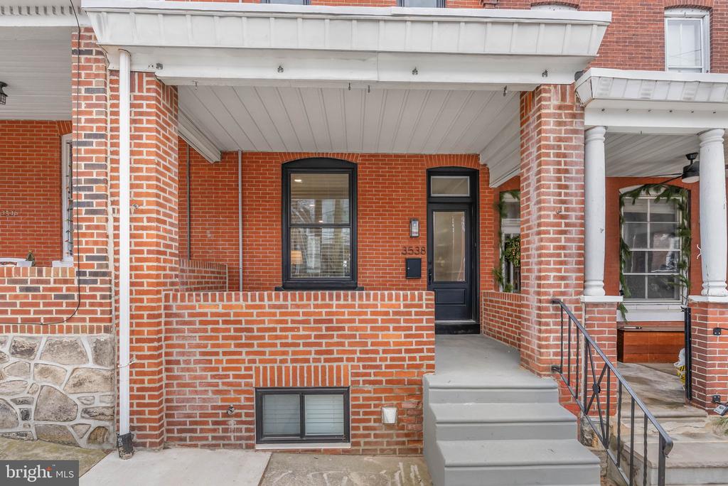 3538 NEW QUEEN STREET