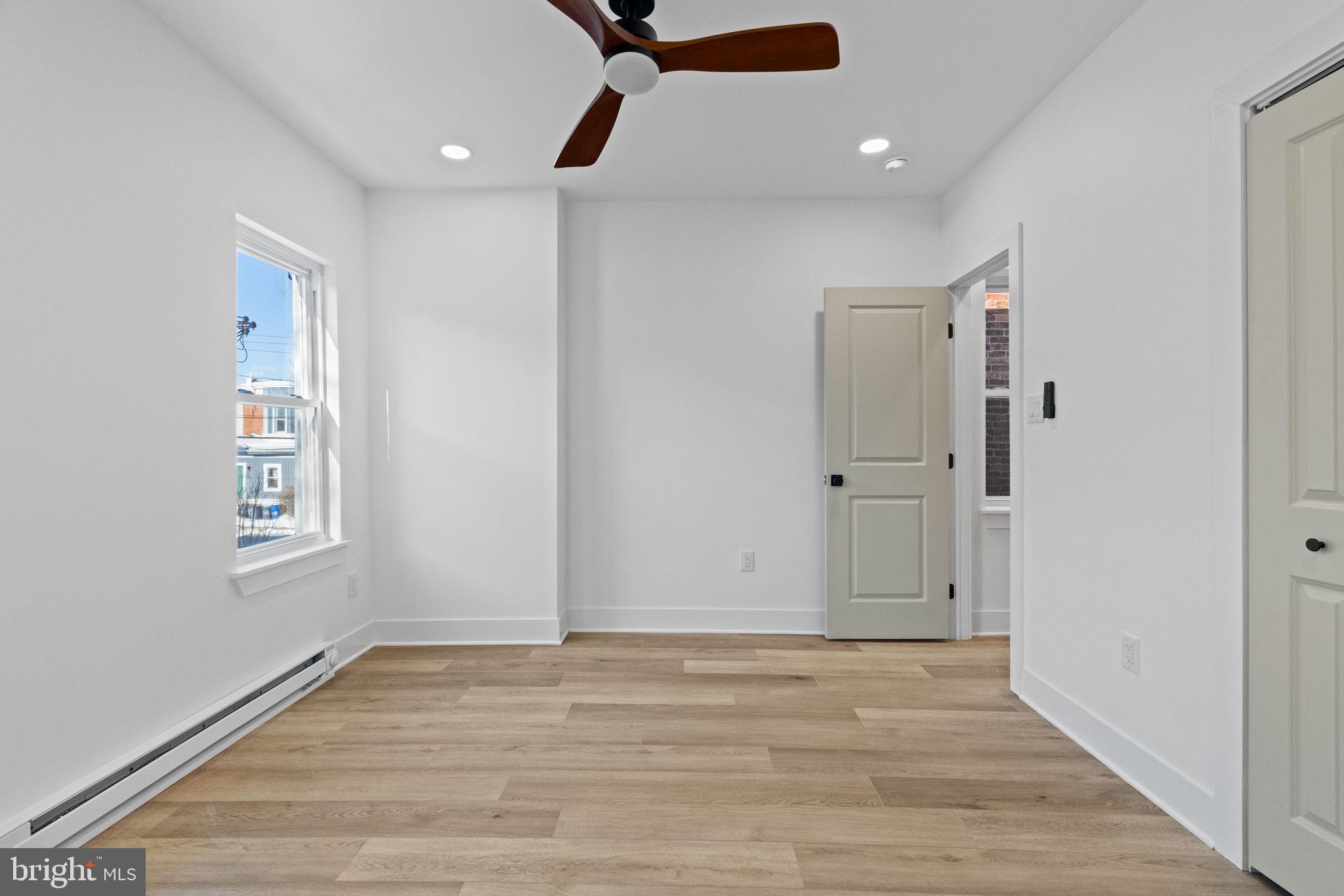 1502 S 52ND STREET