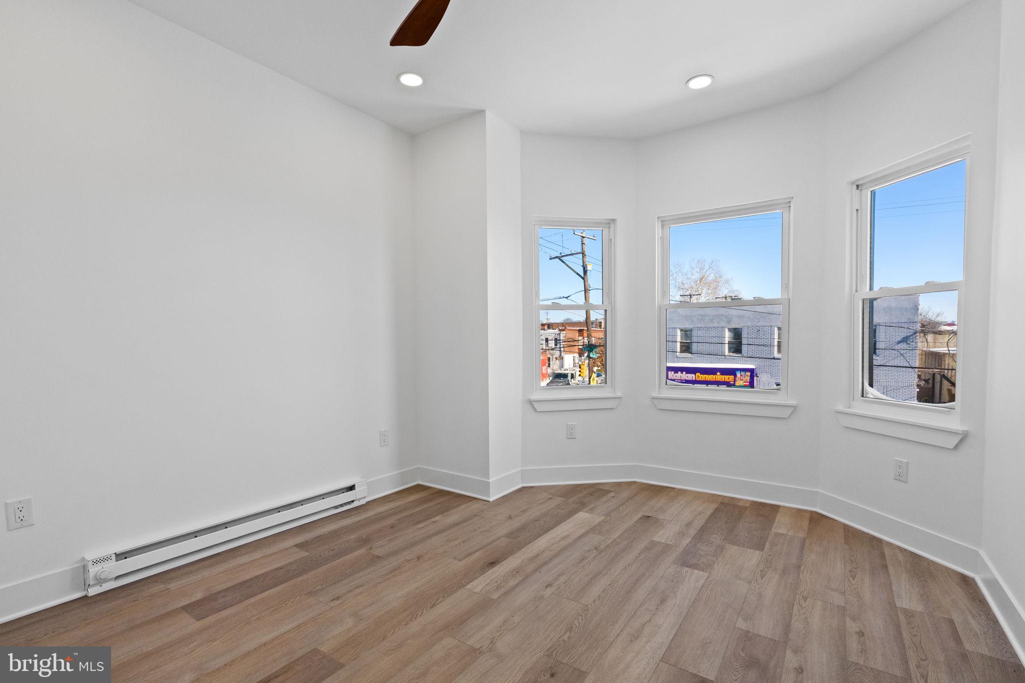 1502 S 52ND STREET