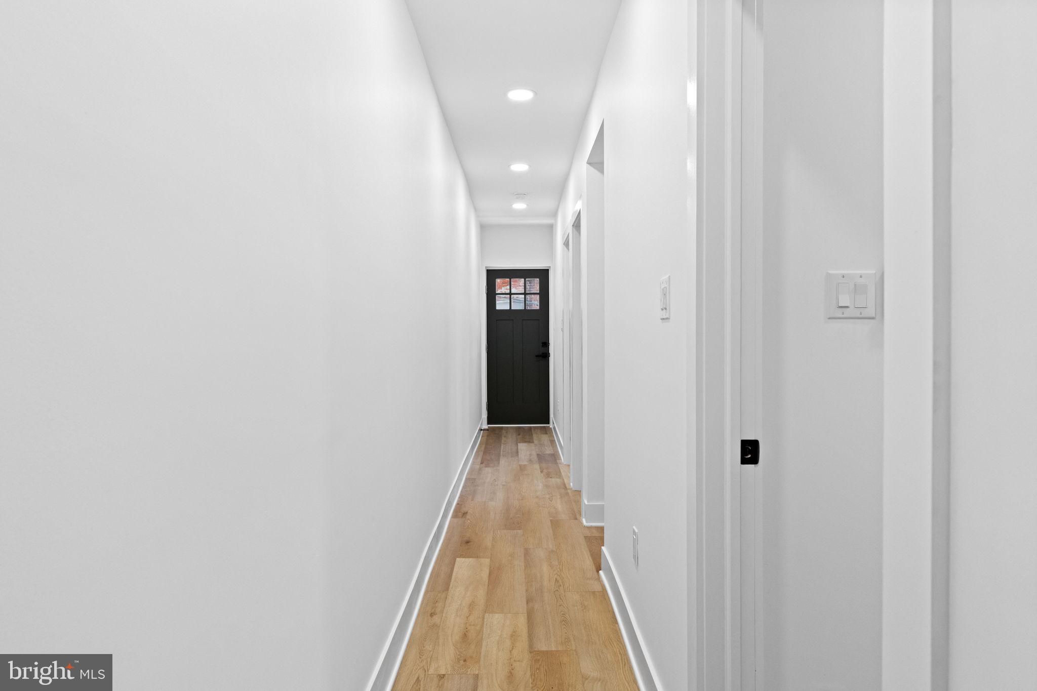 1502 S 52ND STREET