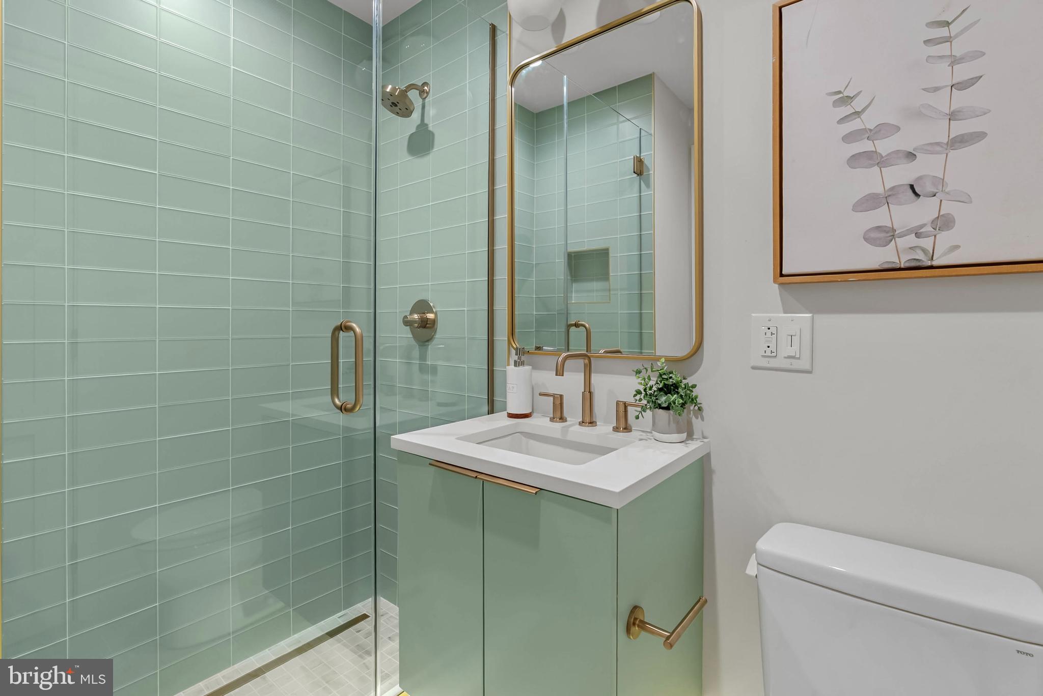 1100 WEBSTER STREET 4