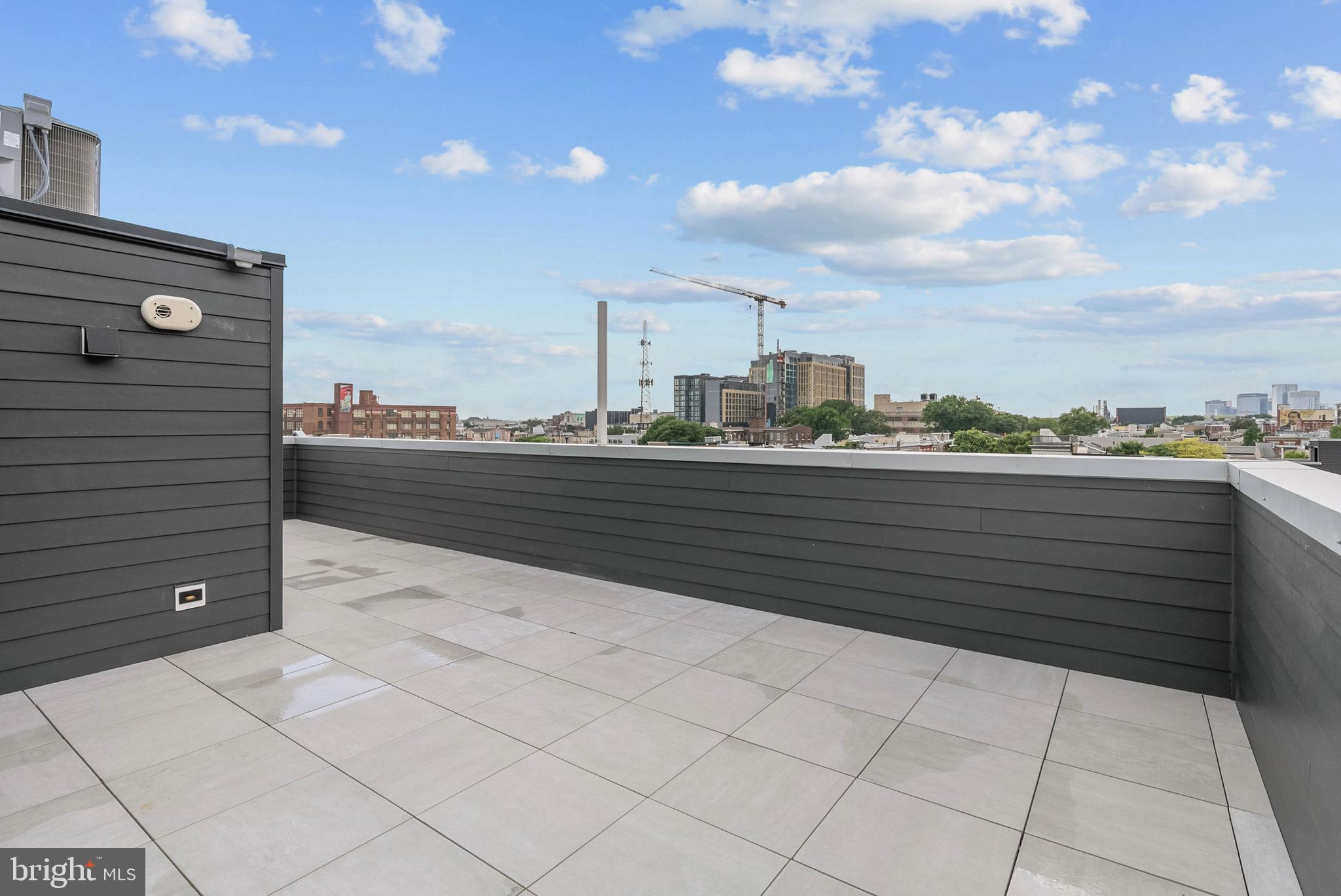 1100 WEBSTER STREET 4