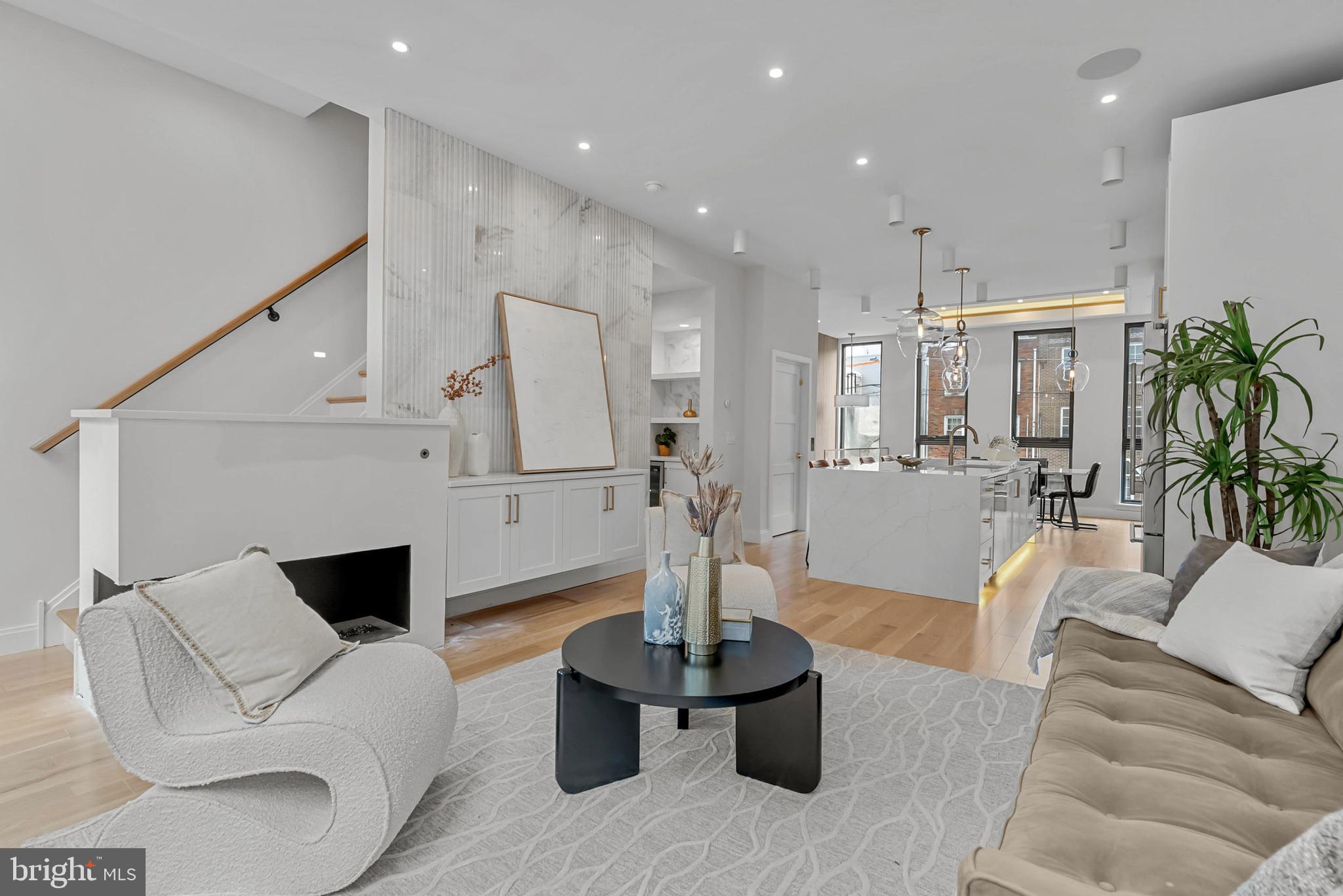 1100 WEBSTER STREET 4