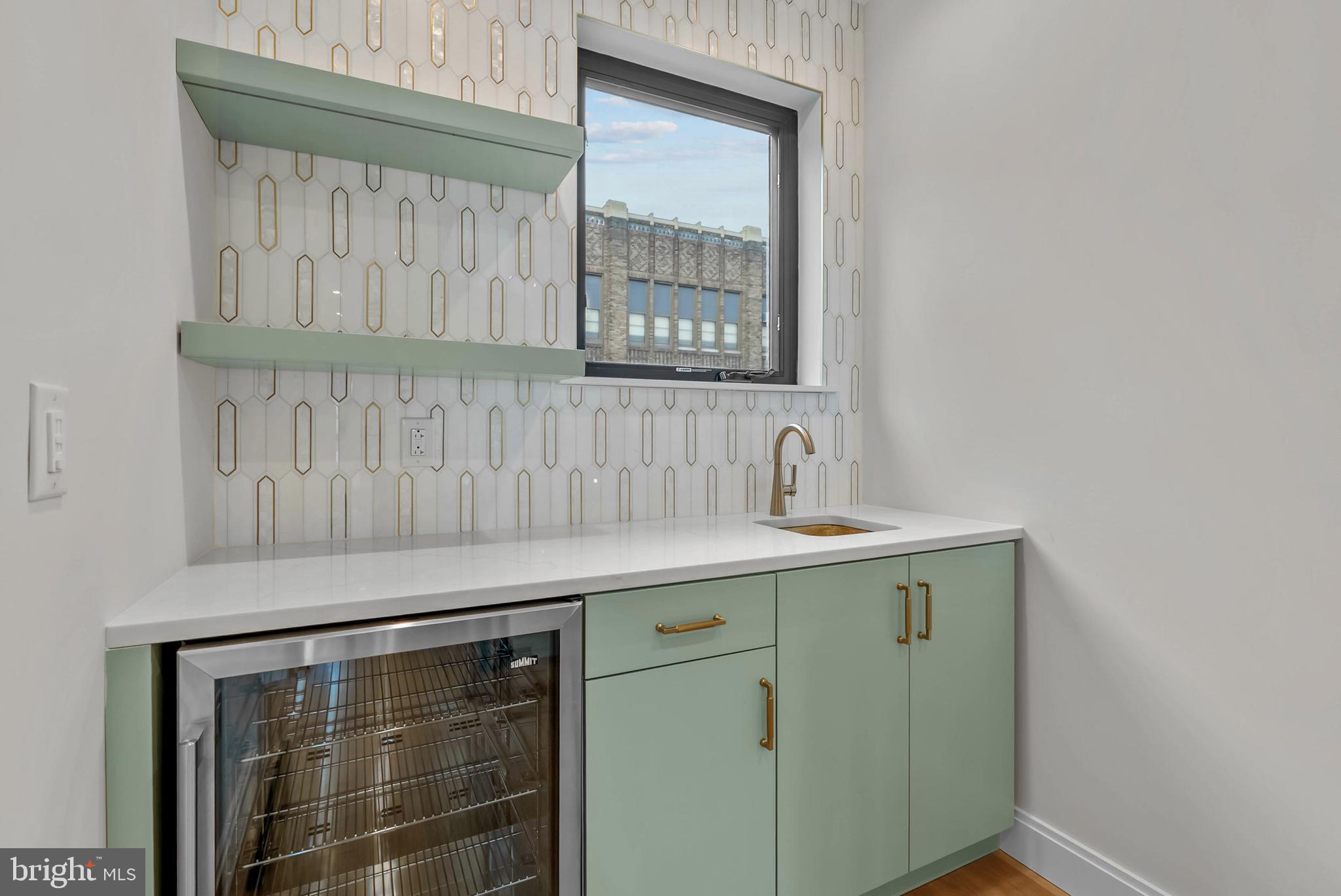 1100 WEBSTER STREET 4