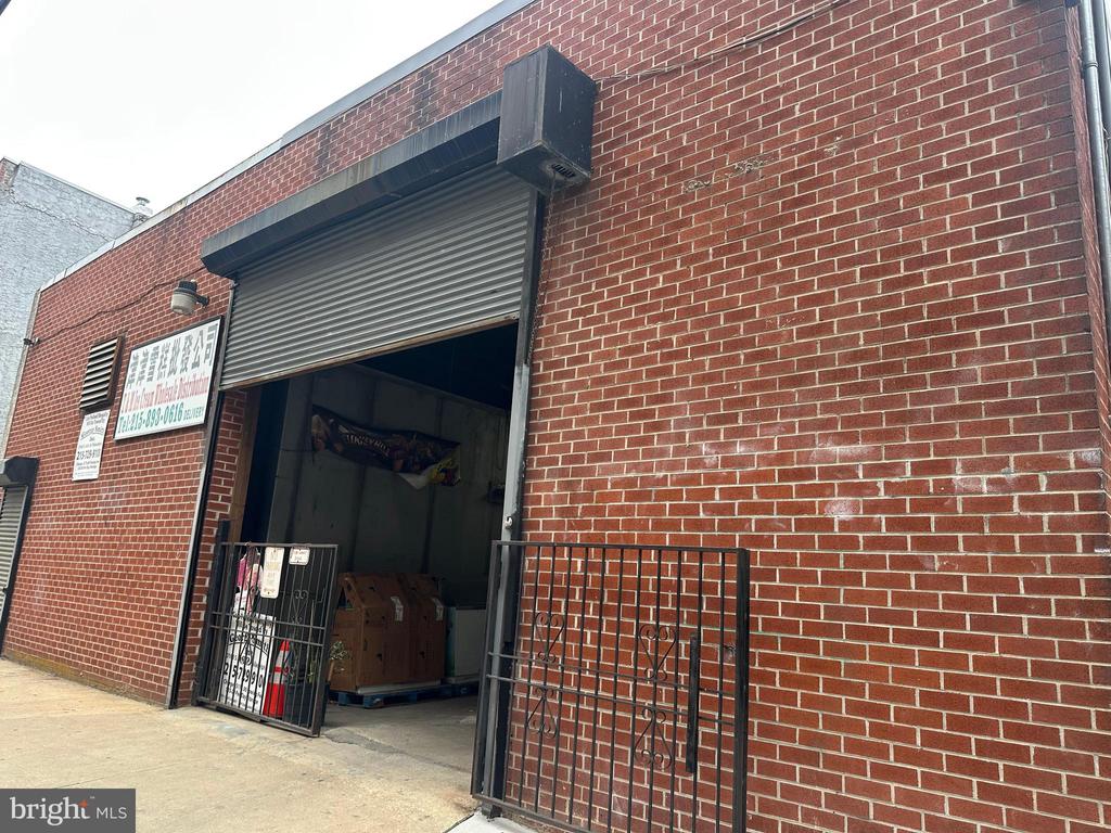 1112 S 15TH STREET