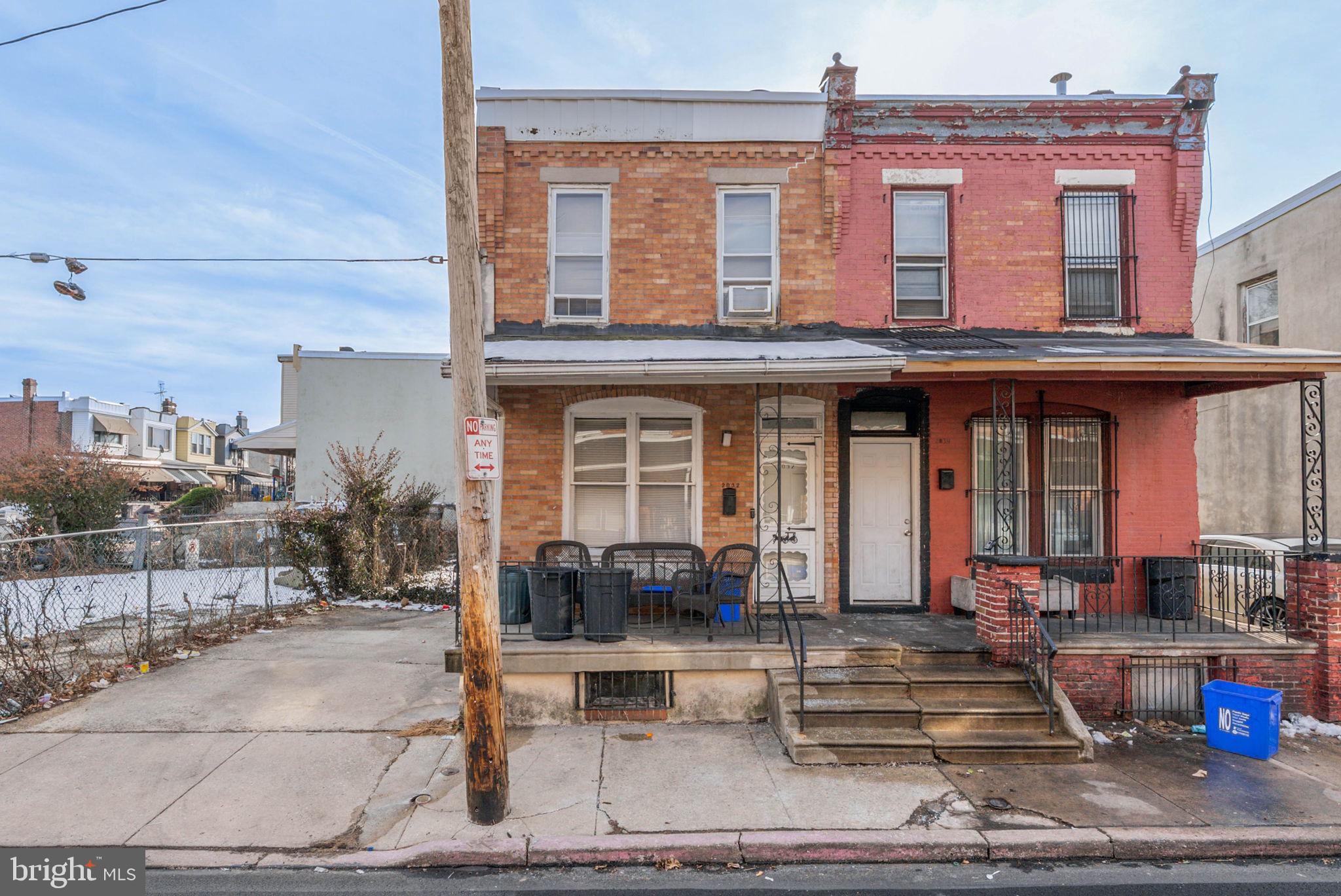 2032 W STELLA STREET