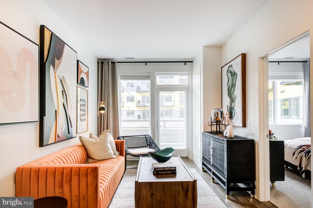 501-31 N COLUMBUS BOULEVARD 2313