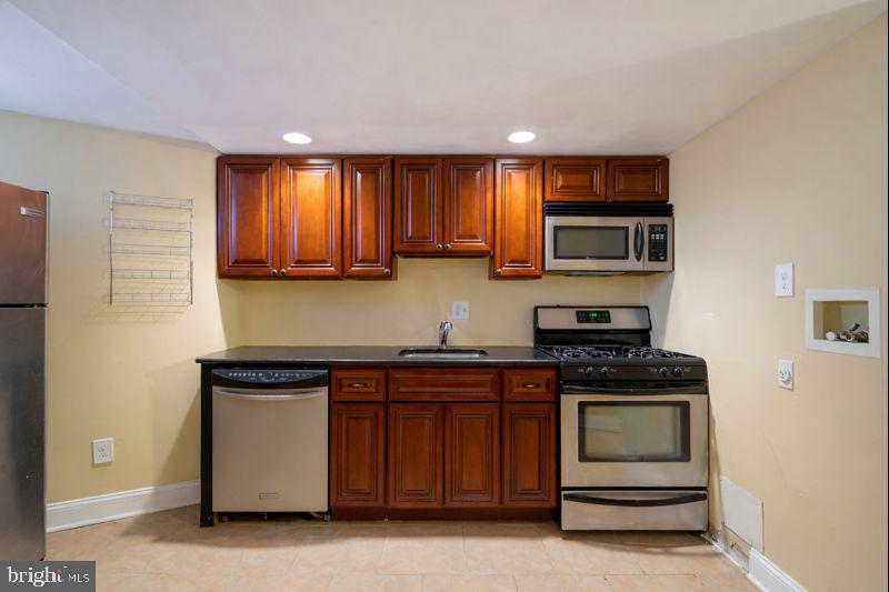 744 S 22ND STREET Unit: 1A
