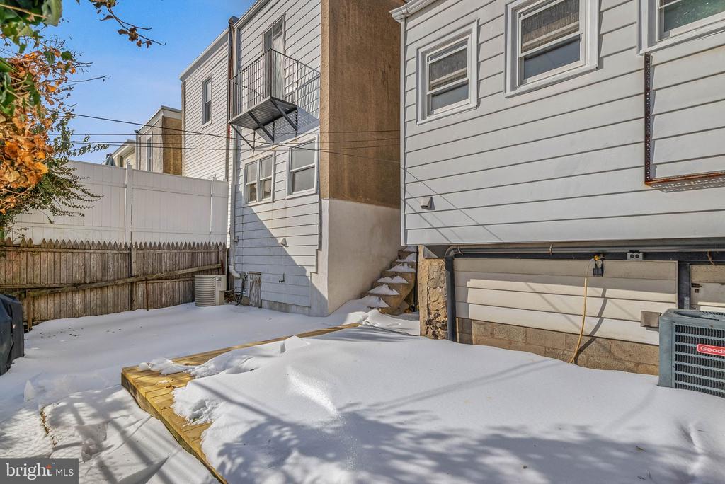 272 KALOS STREET