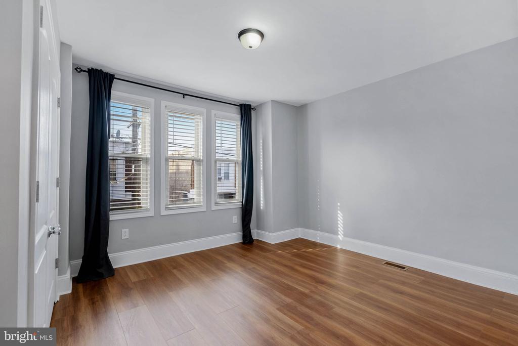 1547 S 28TH STREET