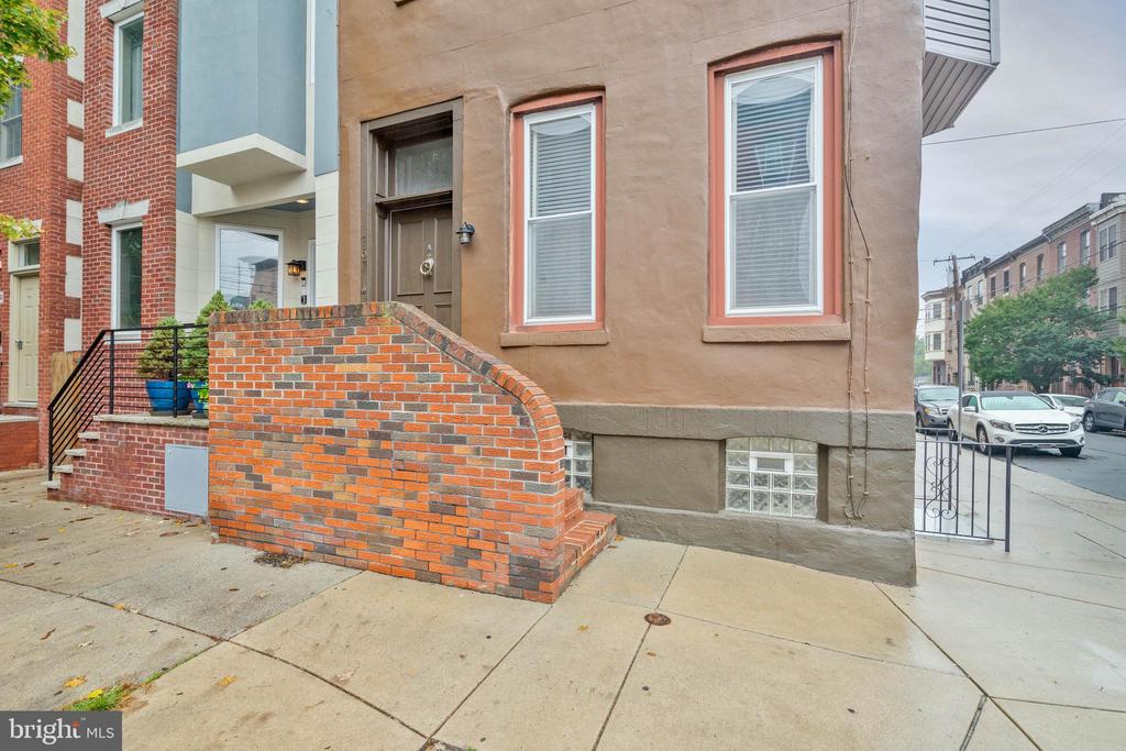 767 S 15TH STREET