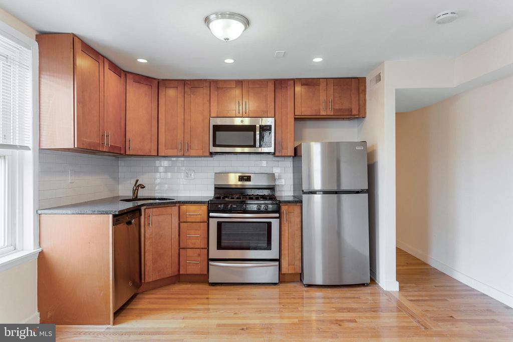 767 S 15TH STREET