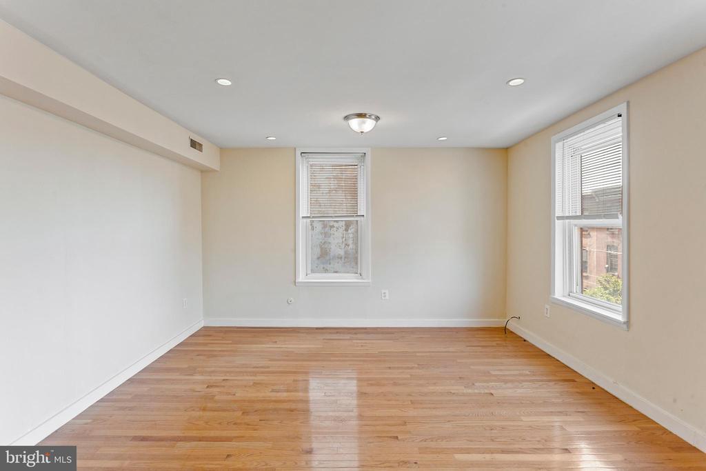 767 S 15TH STREET