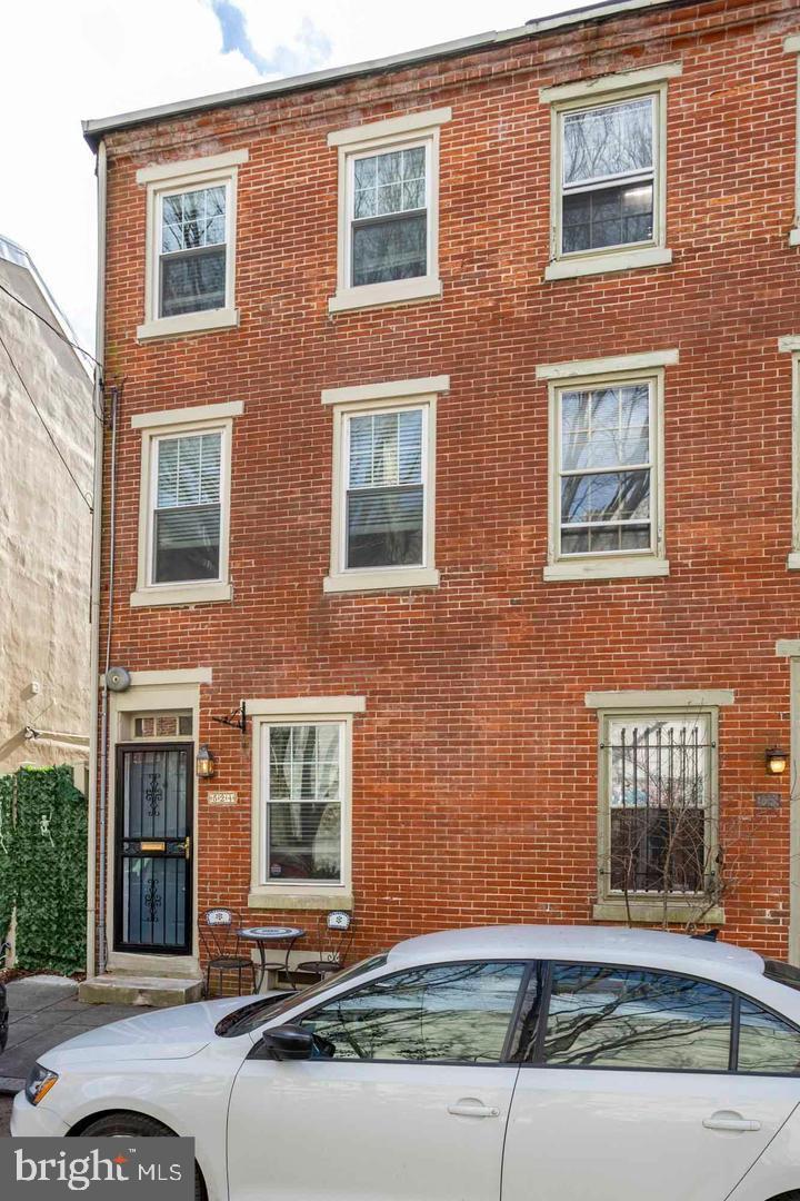 524 KAUFFMAN STREET