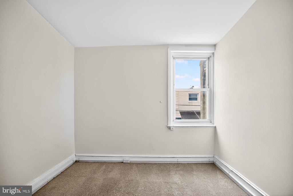 252 SIGEL STREET